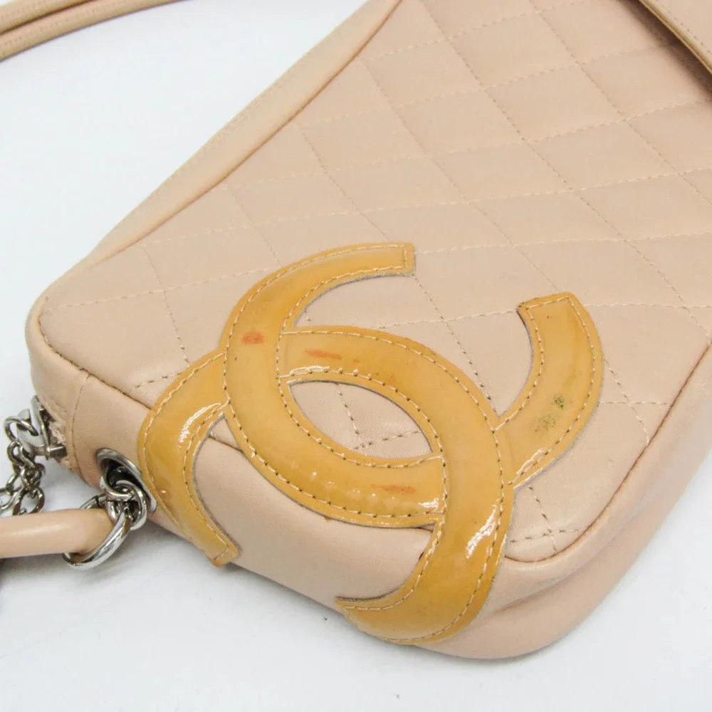 CHANEL Cream Leather Pouch